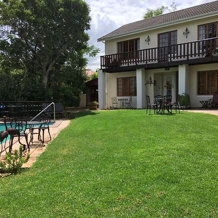 Golf And Garden Guesthouse サマーセット・ウェスト エクステリア 写真